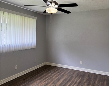 3302 Tompkins Drive - Photo Thumbnail 3