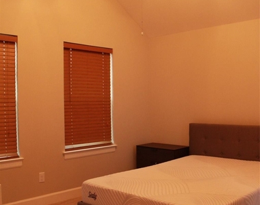 3703 Main Poplar Drive - Photo Thumbnail 26