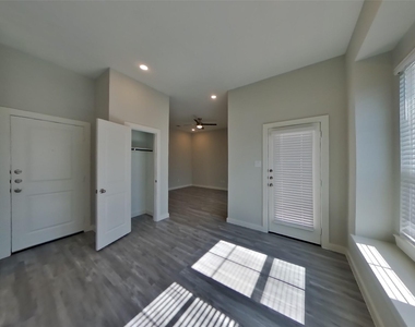 22857 Terrazzo Drive - Photo Thumbnail 3