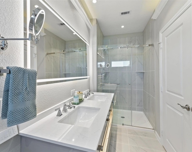 931 Beebrush Lane - Photo Thumbnail 9