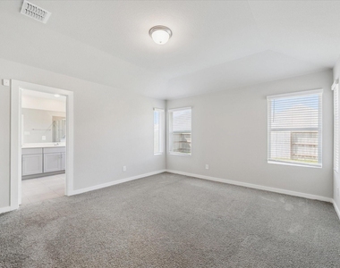 1510 King Ranch Road - Photo Thumbnail 8