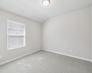 1510 King Ranch Road - Photo Thumbnail 12