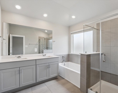 1510 King Ranch Road - Photo Thumbnail 9