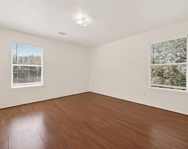 3807 Brook Garden Lane - Photo Thumbnail 43