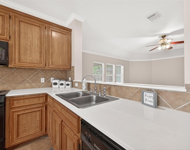 1646 Martin Lake Drive - Photo Thumbnail 5