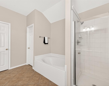 1646 Martin Lake Drive - Photo Thumbnail 26