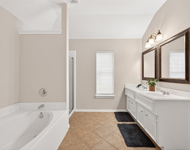 1646 Martin Lake Drive - Photo Thumbnail 25