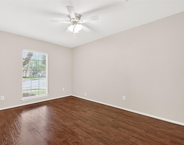 1646 Martin Lake Drive - Photo Thumbnail 32