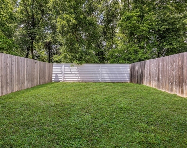 5303 Donovan Gardens Lane - Photo Thumbnail 21