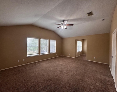 1411 Hallcroft Ln Lane - Photo Thumbnail 6