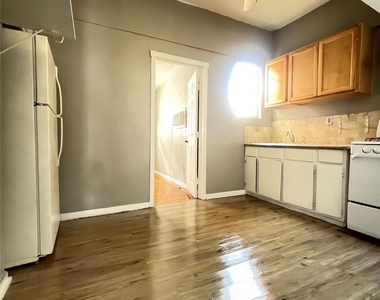 6912 Avenue C - Photo Thumbnail 16