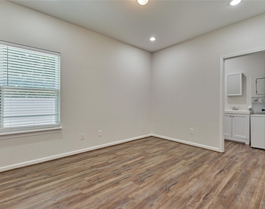 18147 Firepine Lane - Photo Thumbnail 15