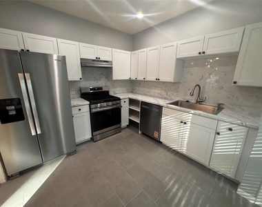 16911 Tranquill Drive - Photo Thumbnail 6