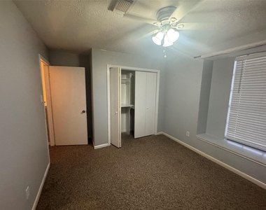 16911 Tranquill Drive - Photo Thumbnail 2