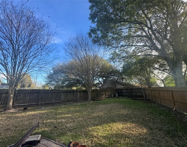 16911 Tranquill Drive - Photo Thumbnail 18