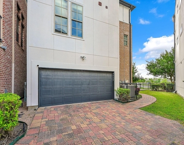 9644 Knight Road - Photo Thumbnail 2
