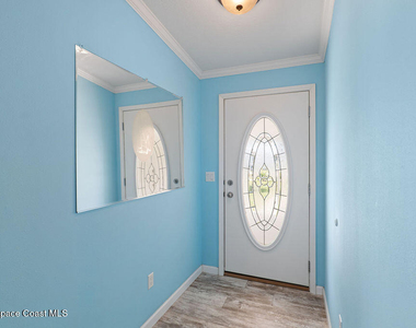 805 Beech Court - Photo Thumbnail 2