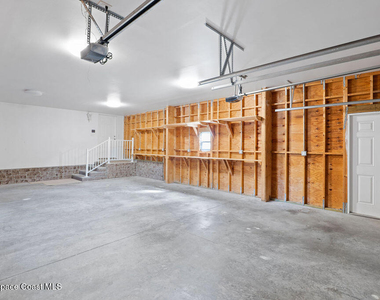 805 Beech Court - Photo Thumbnail 17