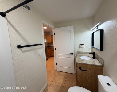 1464 Guava Avenue - Photo Thumbnail 9