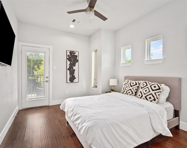 6720 Lozier Street - Photo Thumbnail 19