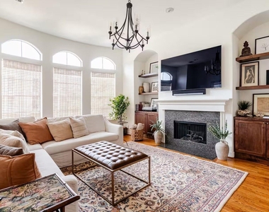 6515 Minola Street - Photo Thumbnail 1