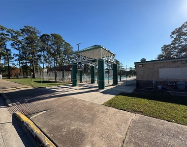 6515 Minola Street - Photo Thumbnail 36