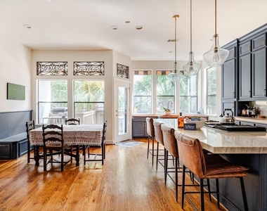 6515 Minola Street - Photo Thumbnail 7