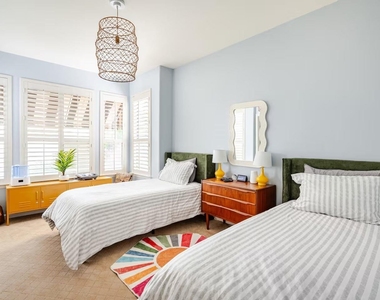 6515 Minola Street - Photo Thumbnail 19