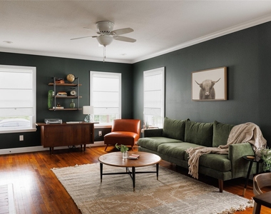 2903 Wichita Street - Photo Thumbnail 2