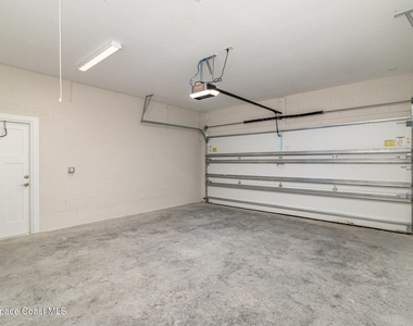 9051 Udina Way - Photo Thumbnail 14