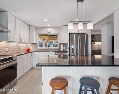 1738 Cadillac Circle N - Photo Thumbnail 11
