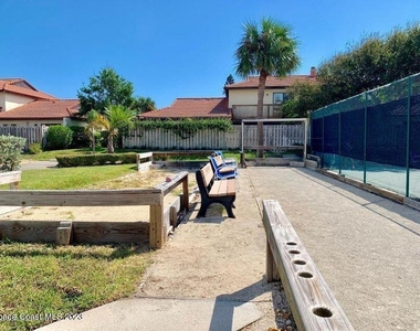 3243 Beach View Way - Photo Thumbnail 28