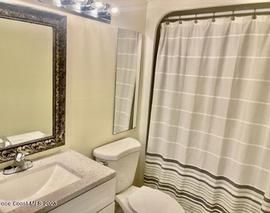3243 Beach View Way - Photo Thumbnail 14
