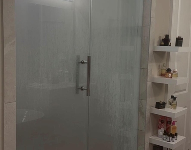 2102 Mallow Lane - Photo Thumbnail 4