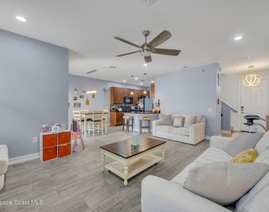 1445 Isabella Drive - Photo Thumbnail 11