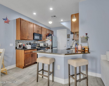 1445 Isabella Drive - Photo Thumbnail 16