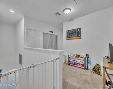 1445 Isabella Drive - Photo Thumbnail 24