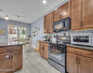 1445 Isabella Drive - Photo Thumbnail 20