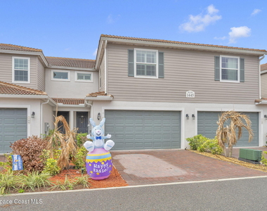 1445 Isabella Drive - Photo Thumbnail 5