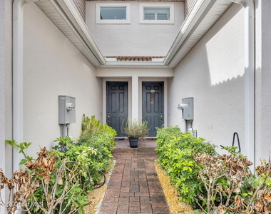 1445 Isabella Drive - Photo Thumbnail 6