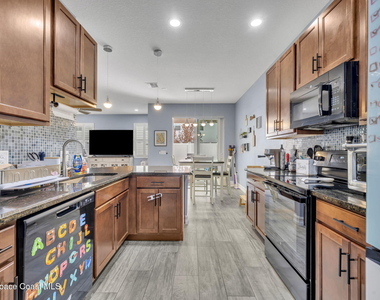 1445 Isabella Drive - Photo Thumbnail 18