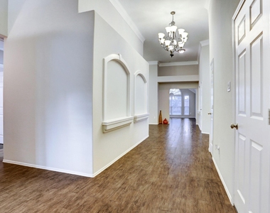 3806 Flatwood Drive - Photo Thumbnail 28