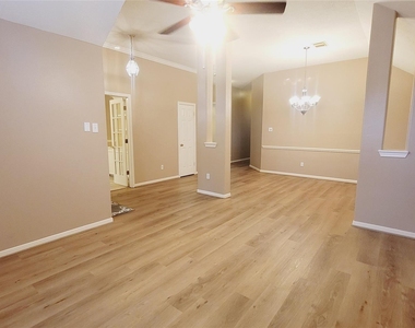 16215 Brinton Court - Photo Thumbnail 3