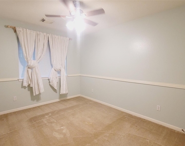 16215 Brinton Court - Photo Thumbnail 19