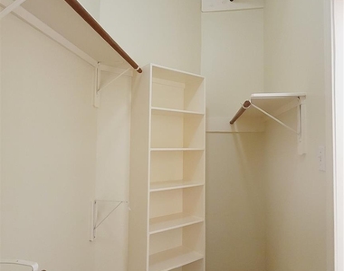 16215 Brinton Court - Photo Thumbnail 17