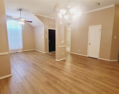 16215 Brinton Court - Photo Thumbnail 4