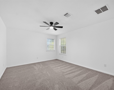 15807 Sonoma Park Drive - Photo Thumbnail 34