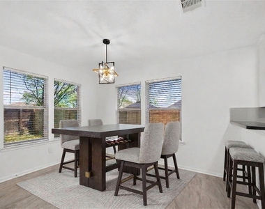 15807 Sonoma Park Drive - Photo Thumbnail 17