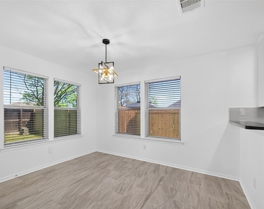 15807 Sonoma Park Drive - Photo Thumbnail 18