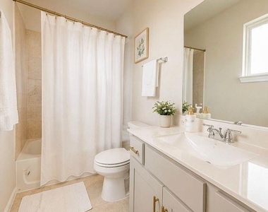 12310 Upper Mar Drive - Photo Thumbnail 8